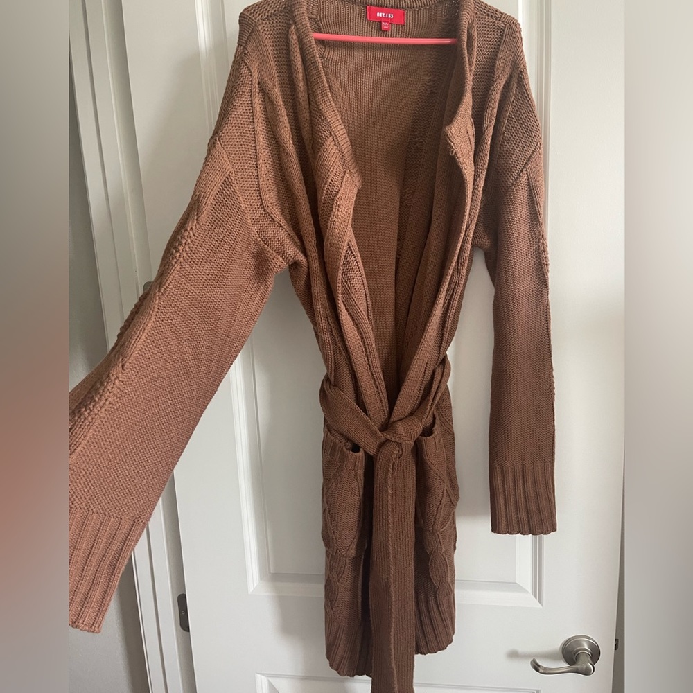 Chunky brown tie sweater Oversized **